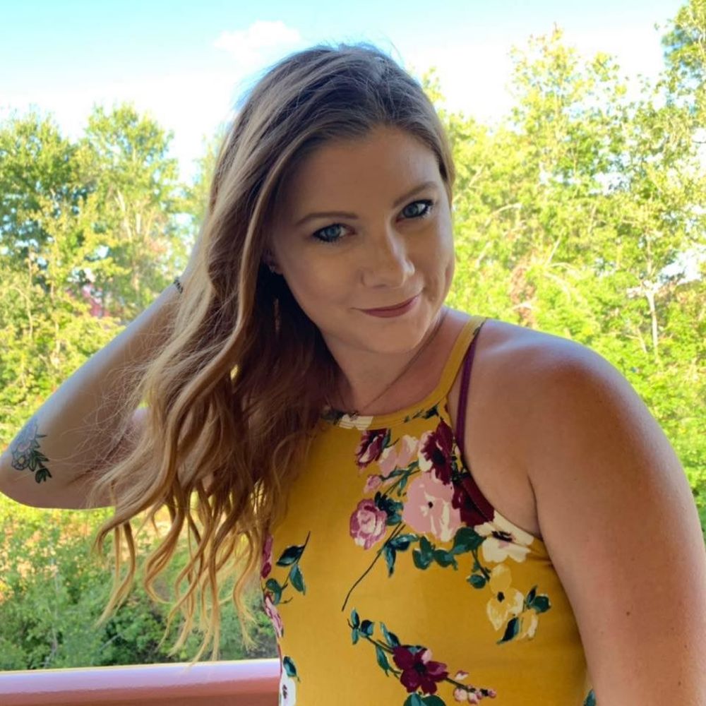 Meet your Posher, Savannah